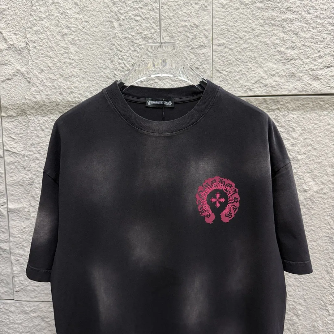 🅿️190 CH Crow Heart 2025 Summer New Style Heavy pickling with gradient distressing Chest logo Horseshoe print Customized fabric Short-sleeved T-shirt Unisex Size: S M L